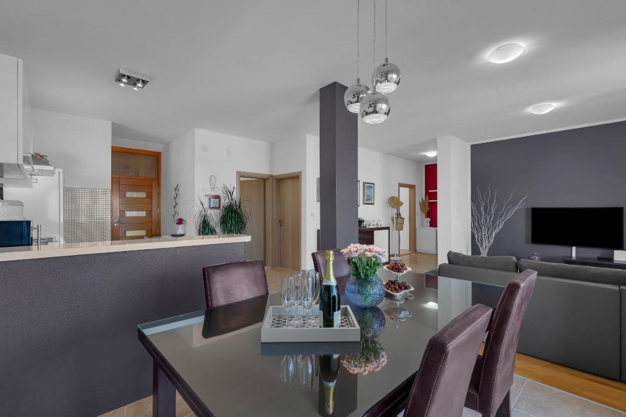 Stunning City View Apartment Makarska Luaran gambar